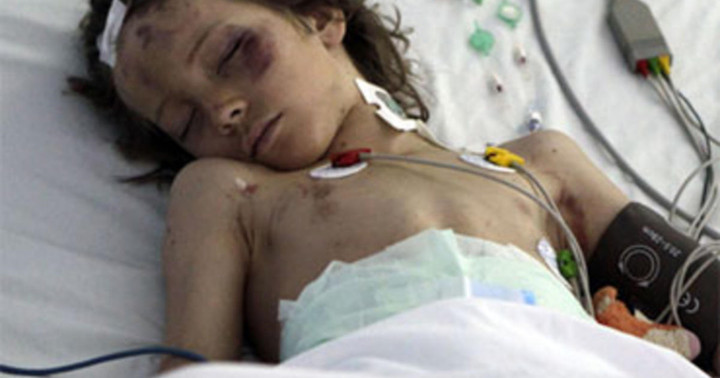 Sống sót kỳ diệu: Những em bé ‘rơi từ trên trời xuống không chết’ - 2