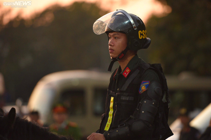 Trực tiếp bóng đá Việt Nam 2-2 Thái Lan: Văn Lâm cứu thua phút 95 - 18