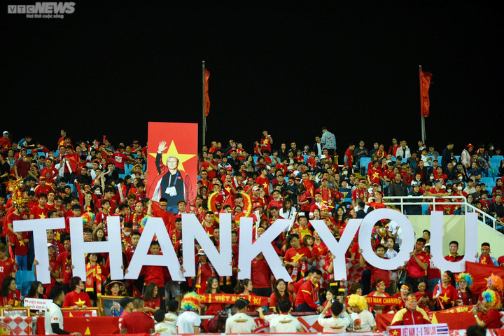 Trực tiếp bóng đá Việt Nam 2-2 Thái Lan: Văn Lâm cứu thua phút 95 - 14