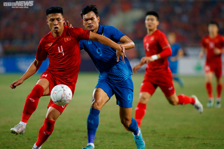 Trực tiếp bóng đá Việt Nam 2-2 Thái Lan: Văn Lâm cứu thua phút 95 - 12