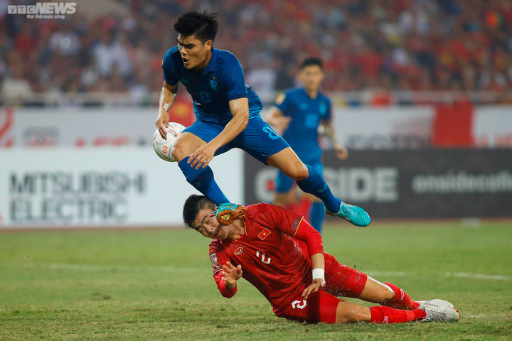 Trực tiếp bóng đá Thái Lan 1-0 Việt Nam: Thầy trò HLV Park Hang Seo bại trận - 13