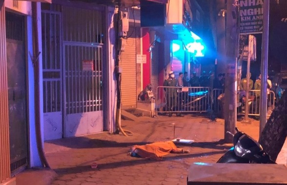 Bắt được nghi phạm đâm chết cô gái trên vỉa hè ở Hà Nội - 1