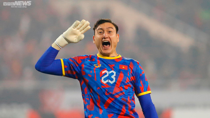 Trắc nghiệm: Đội tuyển Việt Nam vô địch AFF Cup mấy lần, khi nào? - 2