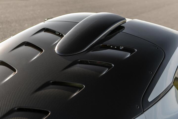 Hennessey Venom F5 Revolution có giá hơn 2,7 triệu USD - 7