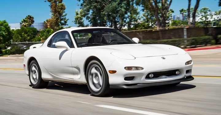 5 chiếc Mazda nhanh nhất mọi thời đại - 3
