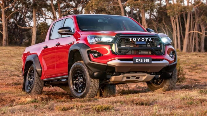 Toyota Hilux GR phiên bản thể thao có gì đặc biệt? - 6