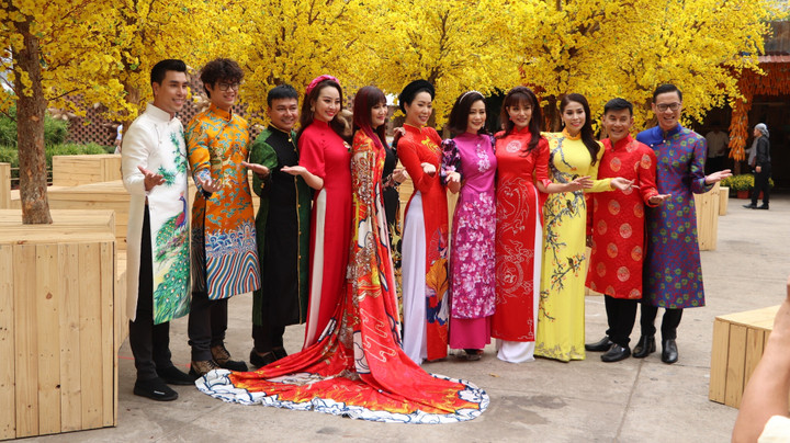 Sao Việt nô nức ‘check-in’ không gian Lễ hội Tết Việt 2023 ở TP.HCM - 5