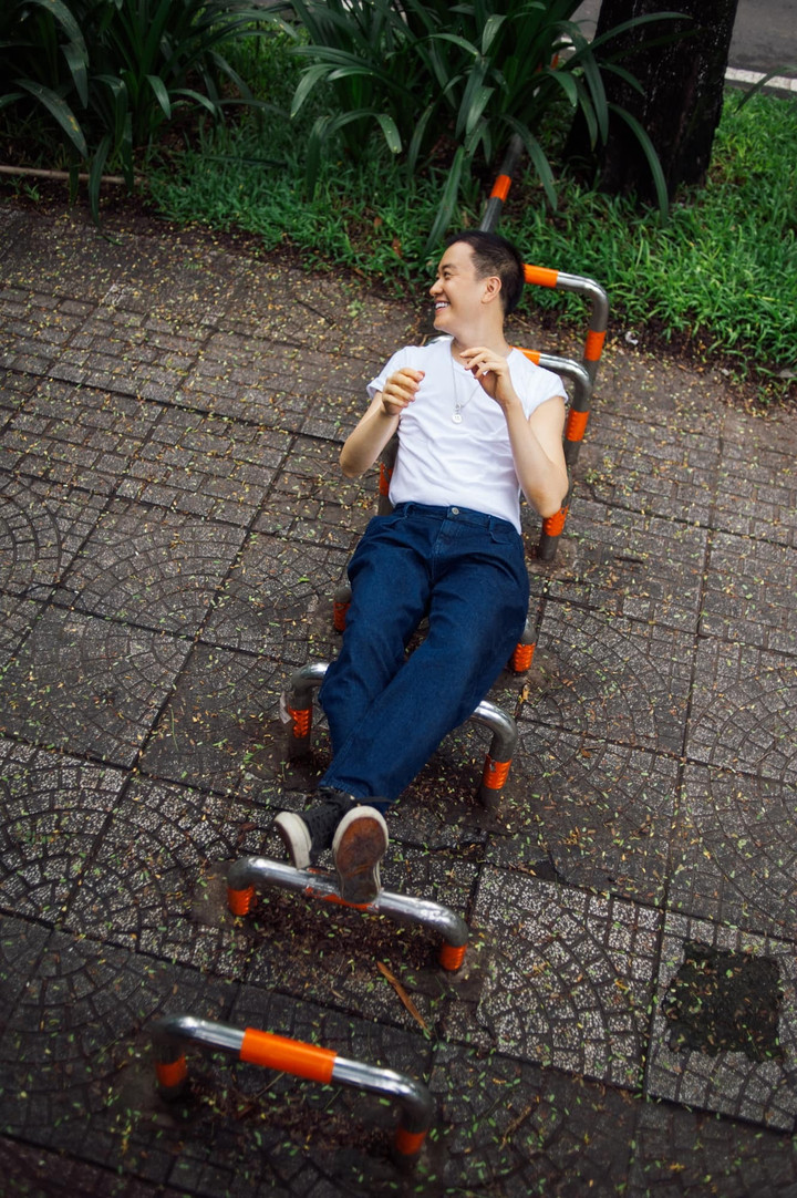 Sao Việt 17/1: Vân Dung nhí nhảnh bên bố, Thanh Duy khác lạ khi giả gái - 7