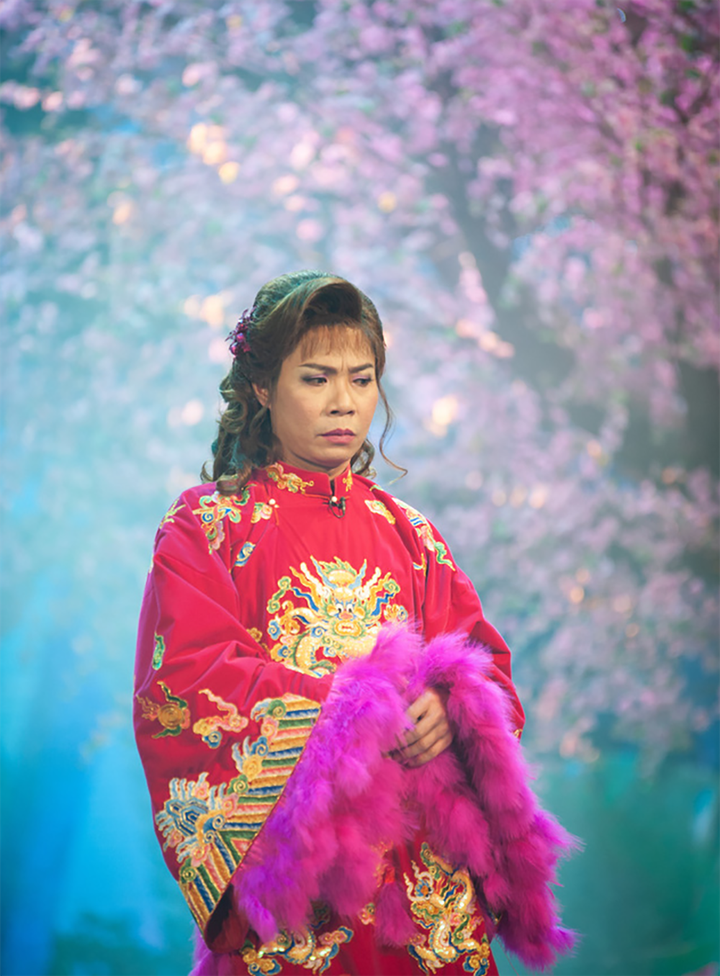 Tạo hình 'cô Đẩu' Công Lý thay đổi thế nào sau 20 năm đóng Táo quân? - 16