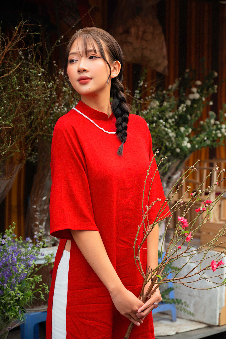 Á hậu Hoa Đan kể kỷ niệm vui khi ra Hà Nội chụp áo dài ngày giáp Tết - 3