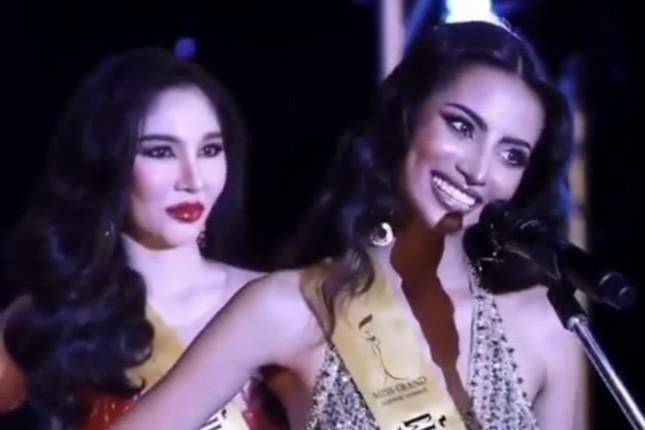 Trả lời ứng xử bằng tiếng Việt, cô gái đăng quang Miss Grand Thailand - 1