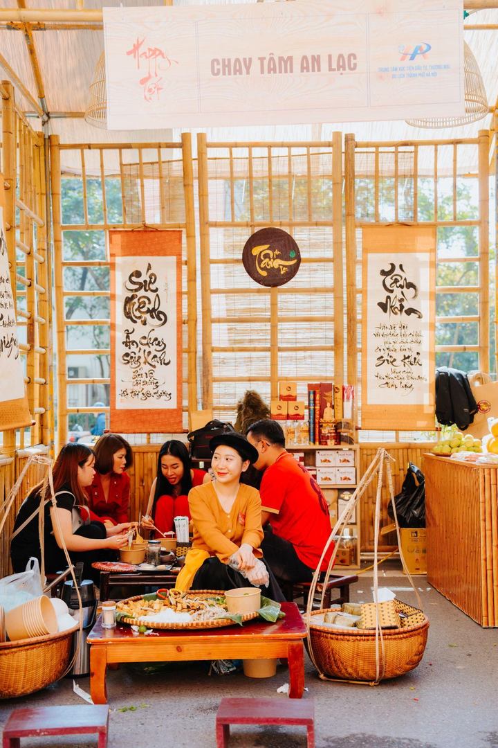 Giới trẻ Thủ đô đón Tết tại Home Hanoi Xuan 2023 - 5