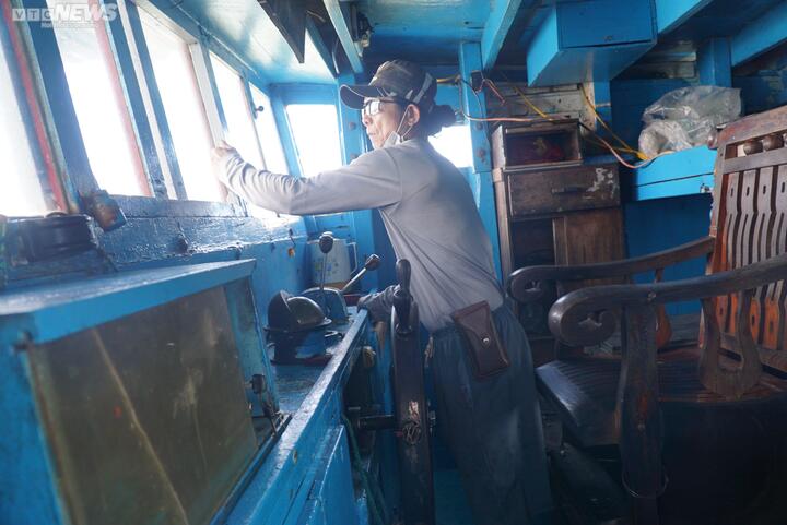 Ngư dân Phú Yên, Khánh Hòa đón Tết giữa trùng khơi - 2