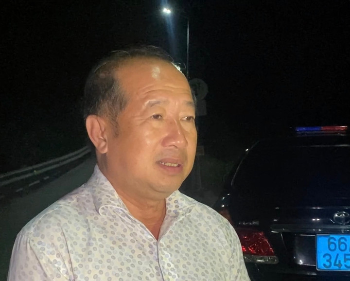 Bé trai lọt xuống trụ bê tông sâu 35m: Xử lý xong sự cố đất sụt lún - 1