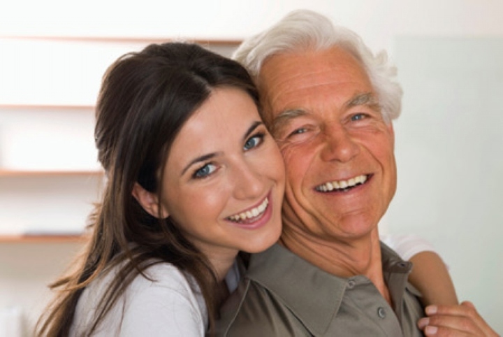 Lý do phụ nữ nên lấy chồng già - 1