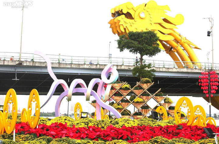 Đà Nẵng gỡ bỏ linh vật mèo bị 'tố' đạo nhái - 1