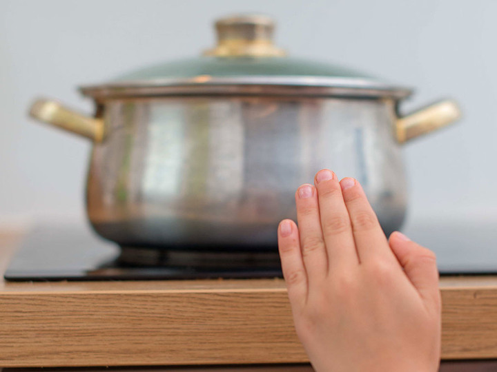 Tai nạn trẻ thường gặp ngày Tết: Phòng tránh và xử lý đúng cách - 2