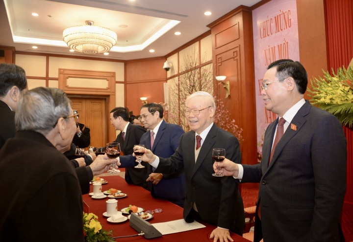 Tổng Bí thư chúc Tết lãnh đạo, nguyên lãnh đạo Đảng, Nhà nước - 5