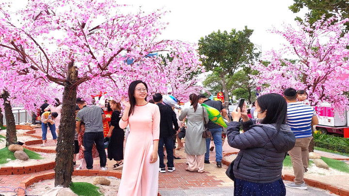 Cả nước đón giao thừa Tết Quý Mão 2023 - 42