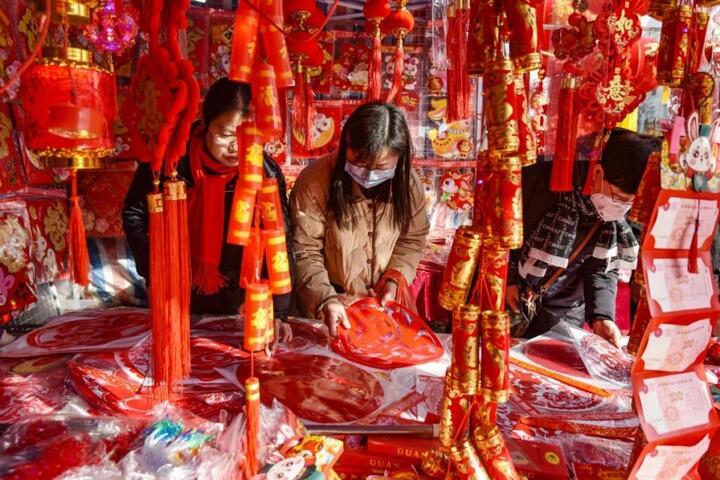 Không khí lễ hội tràn ngập tại các quốc gia châu Á - 1