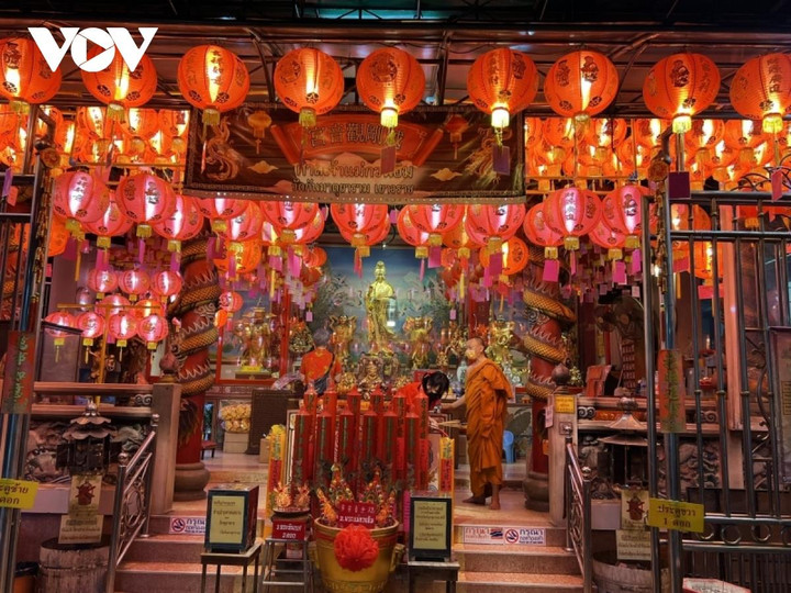 Khu phố người Hoa tại Bangkok lung linh, nhộn nhịp dịp Tết Quý Mão - 3