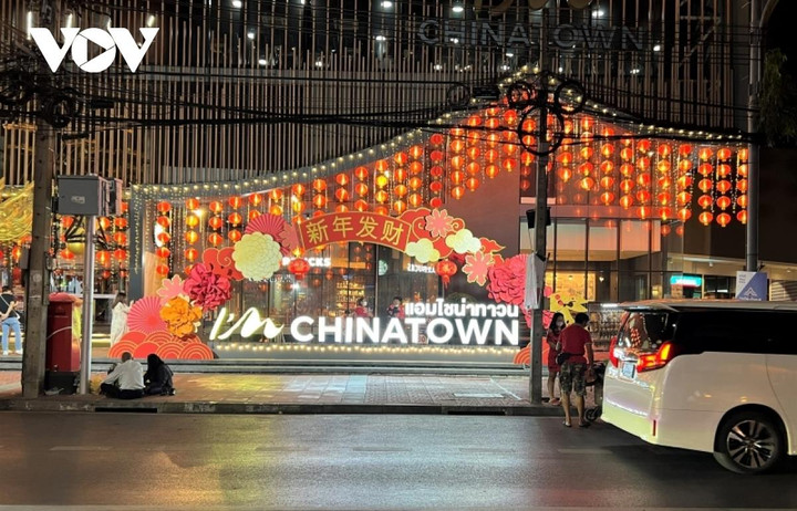 Khu phố người Hoa tại Bangkok lung linh, nhộn nhịp dịp Tết Quý Mão - 4