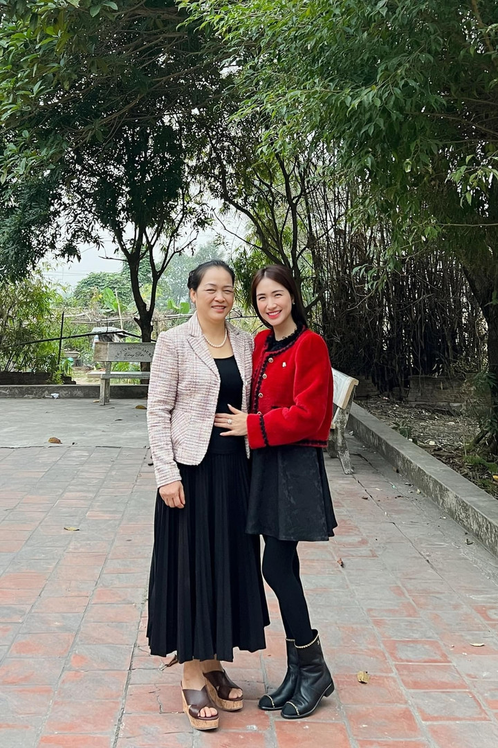 Sao Việt 23/1: Mỹ Tâm, Hồ Ngọc Hà dành trọn thời gian bên gia đình ngày đầu năm - 12