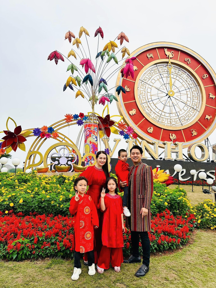 Sao Việt 23/1: Mỹ Tâm, Hồ Ngọc Hà dành trọn thời gian bên gia đình ngày đầu năm - 4