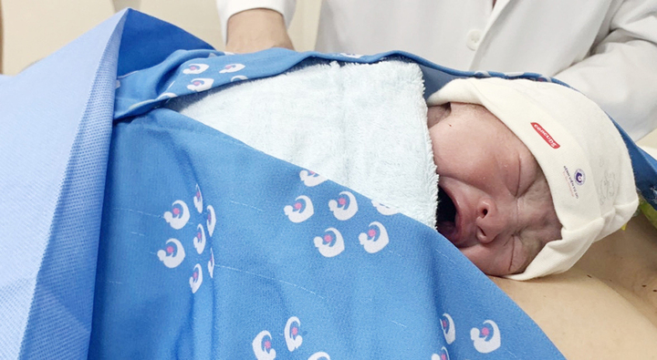 Những em bé 'Mèo Con' chào đời trong khoảnh khắc giao thừa - 2