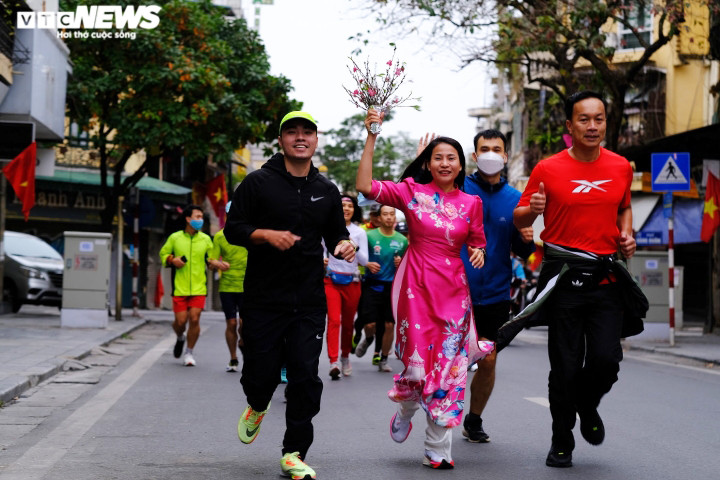 Dự báo thời tiết Mùng 1 Tết Nguyên đán: Cả nước đón nắng đẹp - 1