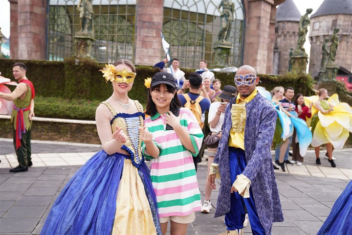 Chiêu đãi vô vàn trải nghiệm, Sun World Ba Na Hills hút khách du xuân - 6