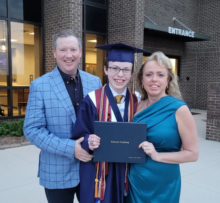 Những thiên tài vào đại học năm 12 tuổi, làm chủ các công ty riêng - 1