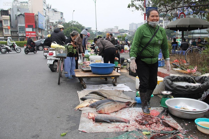 Giá rau xanh, hoa quả, thịt, cá sau Tết thế nào? - 4