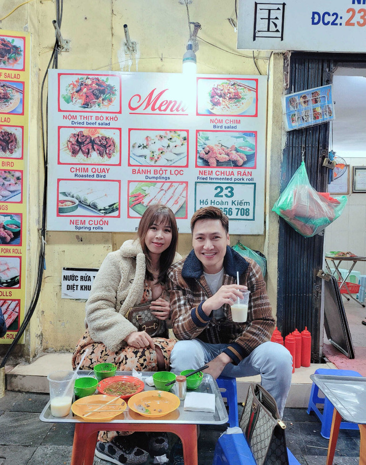 Sao Việt 28/1: Hari Won đọ sắc cùng em chồng, Lệ Quyên khoe eo thon sau Tết - 5