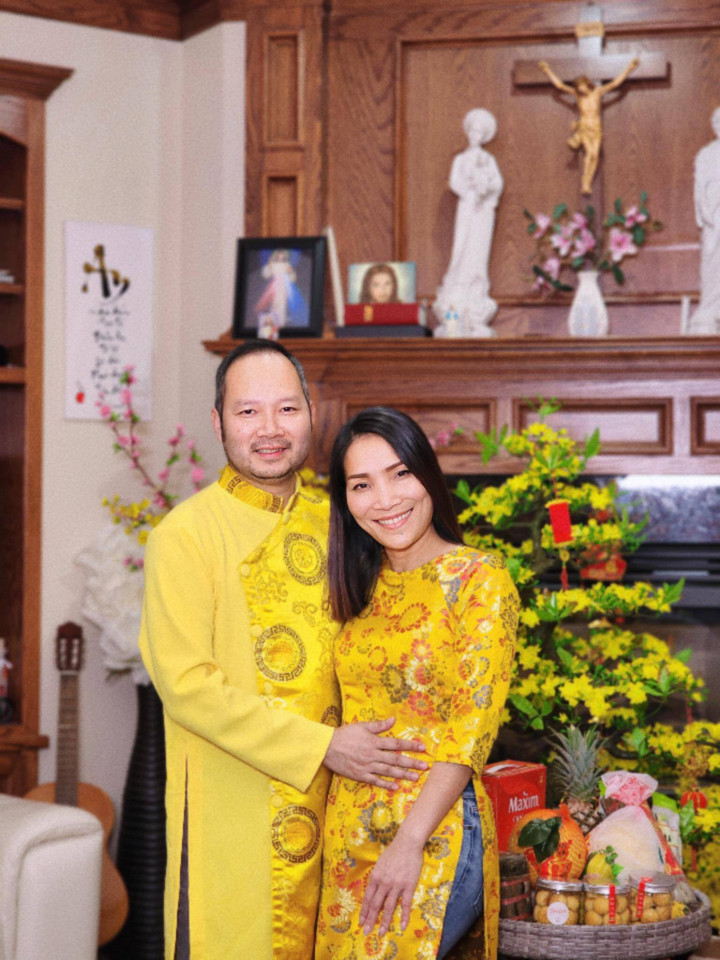 Sao Việt 28/1: Hari Won đọ sắc cùng em chồng, Lệ Quyên khoe eo thon sau Tết - 9