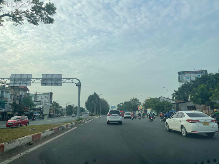 TP.HCM thông thoáng trong ngày đầu trở lại làm việc sau Tết - 8