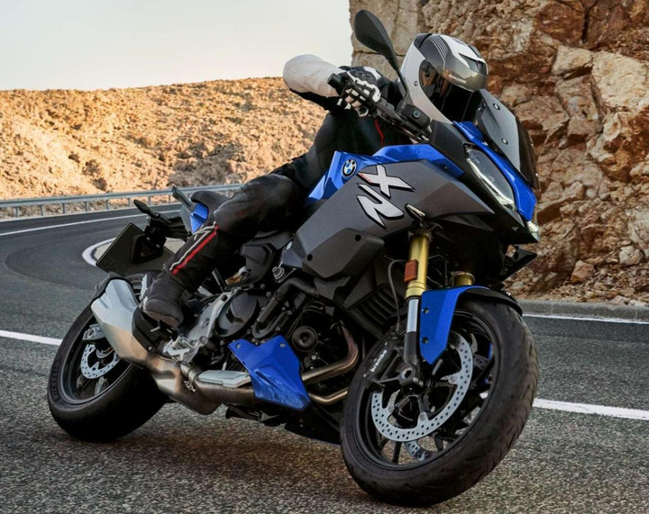 BMW Motorrad đạt doanh số hơn 200.000 xe trong năm 2022 - 4