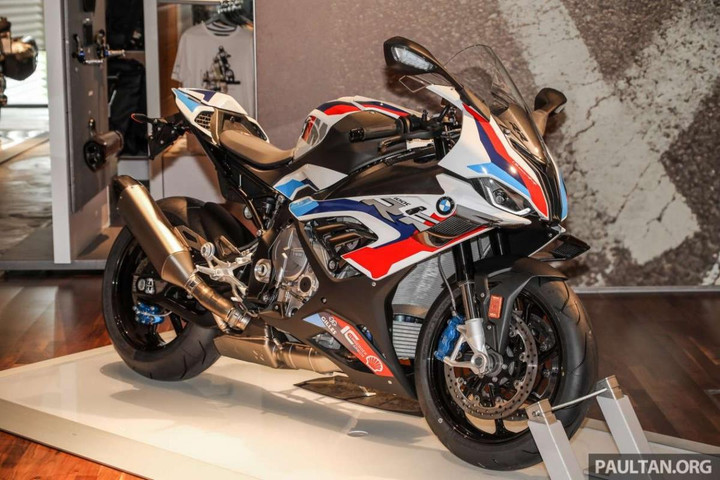 BMW Motorrad đạt doanh số hơn 200.000 xe trong năm 2022 - 1
