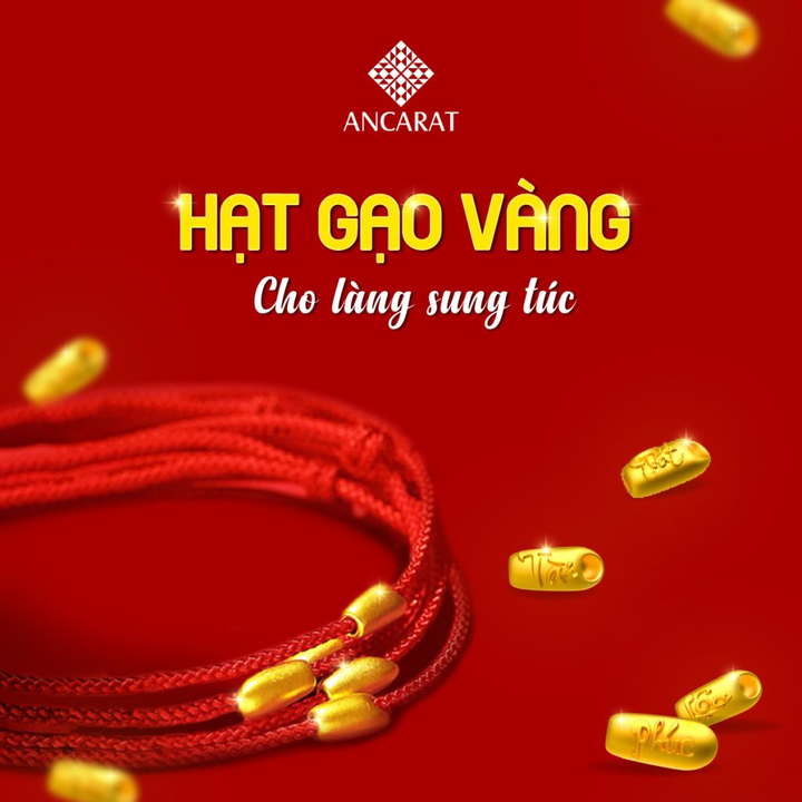 Mua sắm vàng tại gian hàng Ancarat trong lễ hội đền Trần ở Nam Định - 4