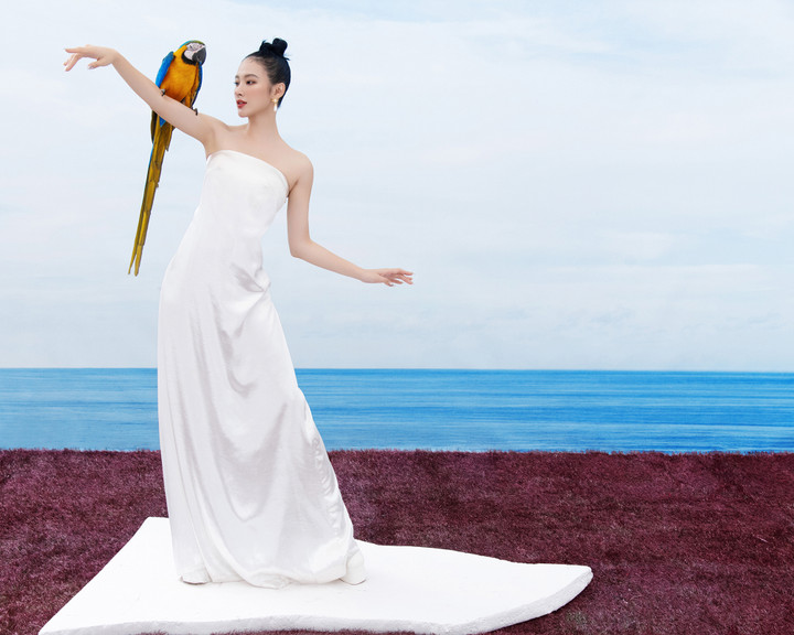 'Người đẹp cơ bắp' Angela Phương Trinh lấy lại vẻ mềm mại để tái xuất showbiz - 5