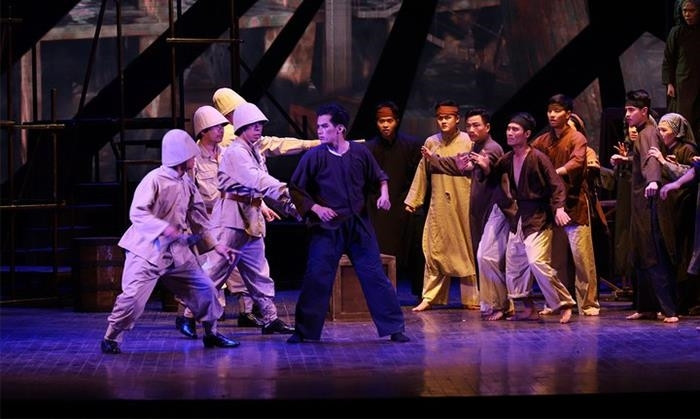 Nhà văn Nguyễn Thế Kỷ ra mắt tập 2 bộ tiểu thuyết 'Nước non vạn dặm' - 3