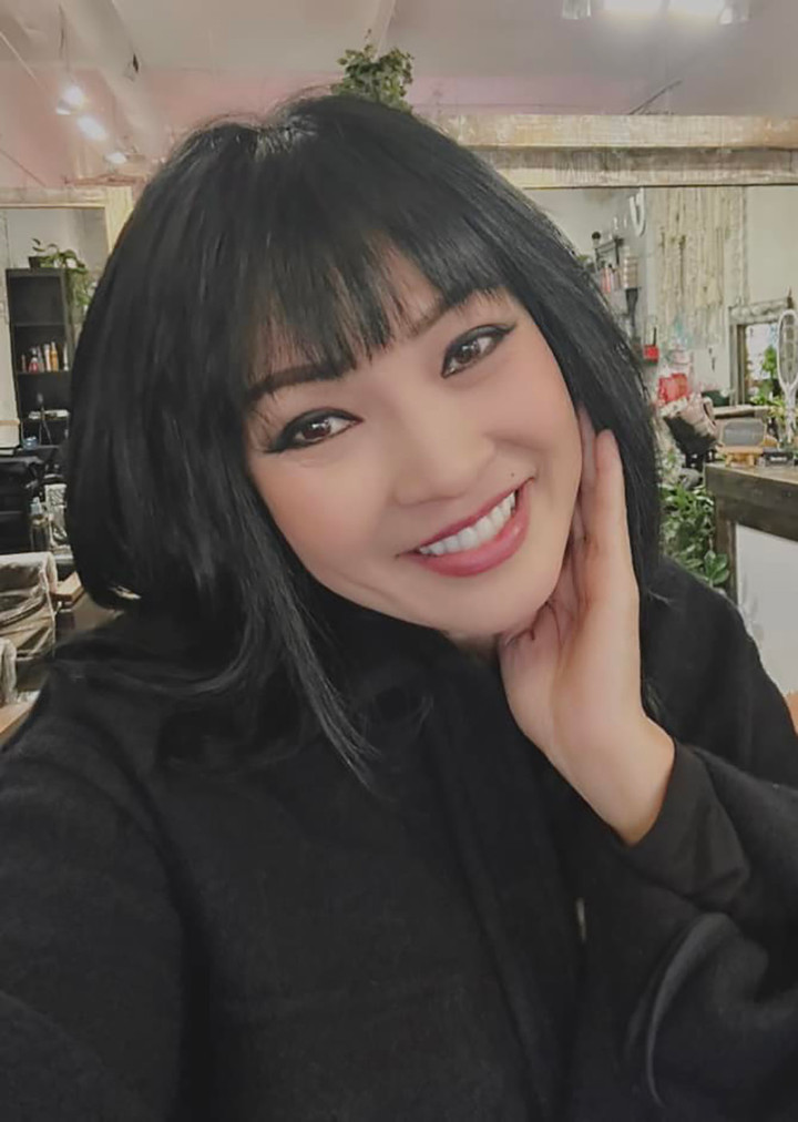 Sao Việt 4/2: Bằng Kiều đưa con trai út đi diễn, H'Hen Niê khoe body hoàn hảo - 4