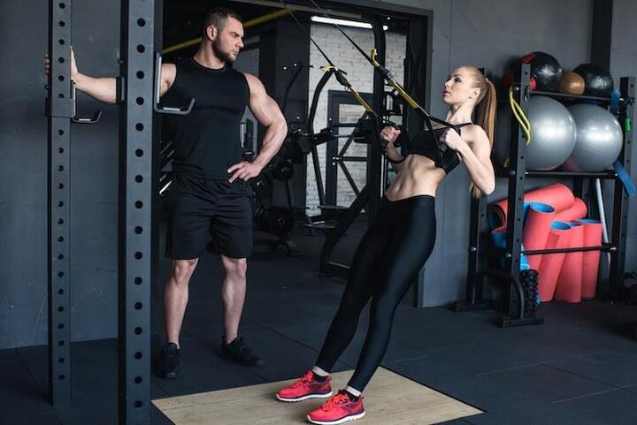 Ánh nhìn quấy rối khiến phụ nữ bất an ở phòng gym - 3