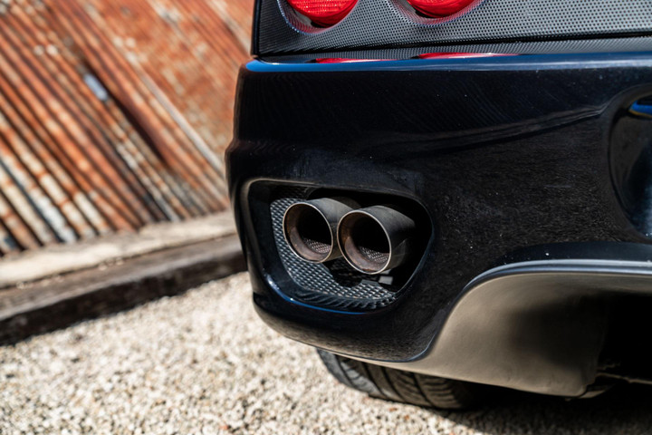 Chi tiết siêu xe Ferrari 360 Spider của David Beckham - 11