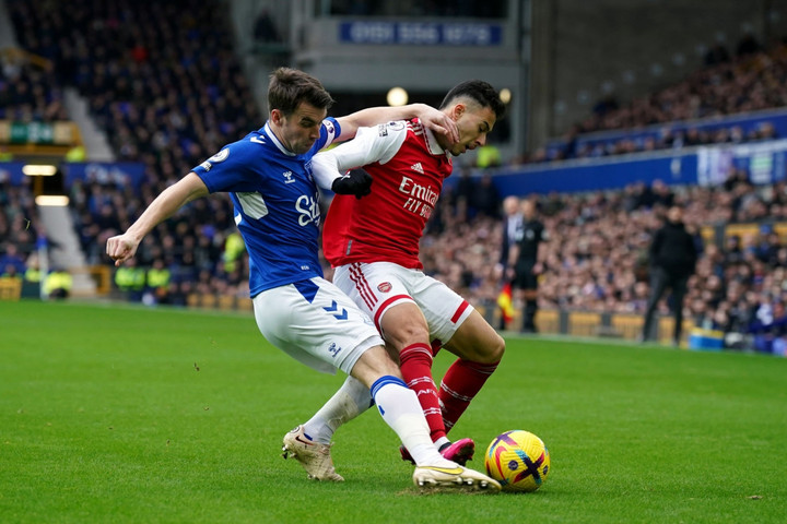 Trực tiếp bóng đá Arsenal 1-1 Brentford: Toney san bằng tỉ số - 7
