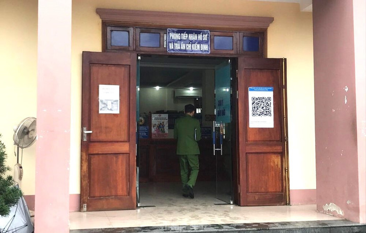 Công an khám xét trụ sở Trung tâm Đăng kiểm xe cơ giới Nghệ An - 3