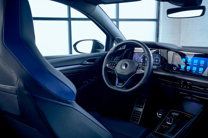 Top 7 mẫu xe phiên bản đặc biệt tệ nhất 2022 - 9