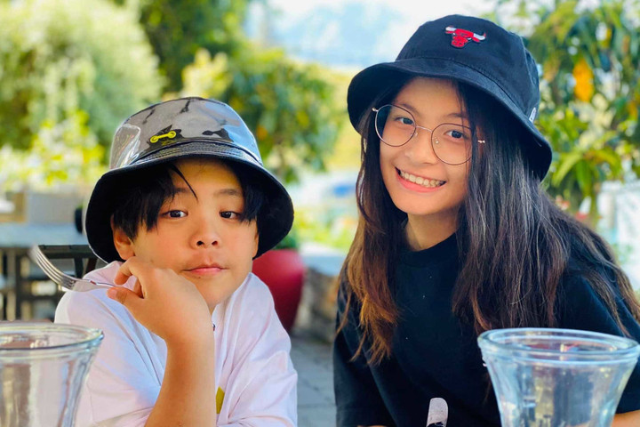 Con gái MC Phan Anh: 9 năm từ em bé nhút nhát thành thiếu nữ xinh đẹp - 8