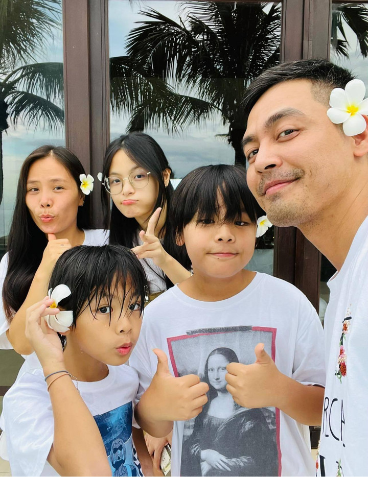 Con gái MC Phan Anh: 9 năm từ em bé nhút nhát thành thiếu nữ xinh đẹp - 9