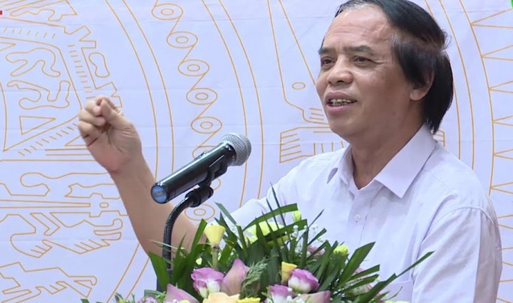 Gần 2 lễ hội/giờ, có phải người Việt chơi nhiều hơn làm? - 1